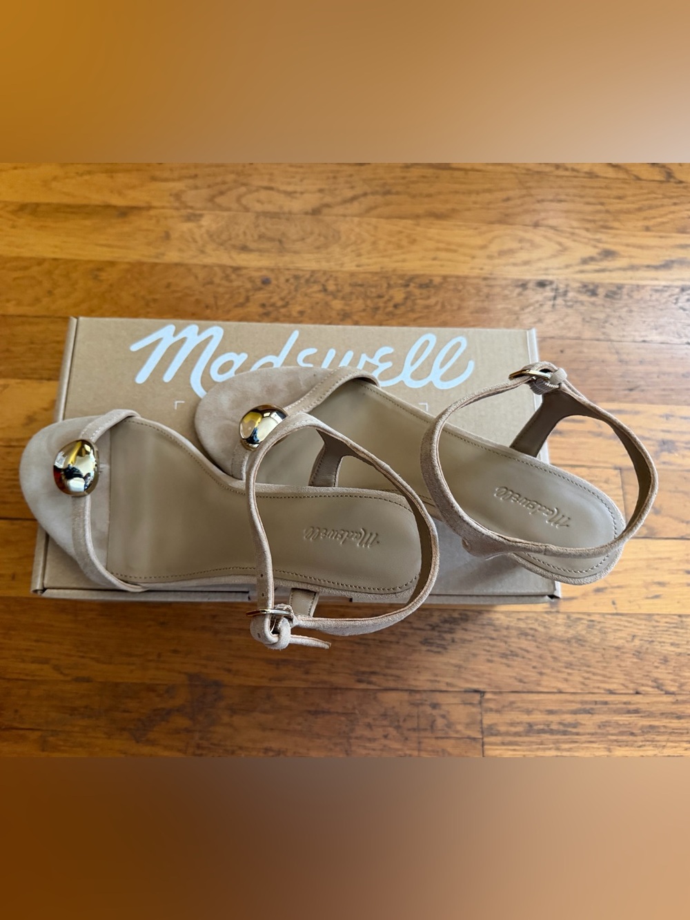 Madewell Mila Sculpted Hardware Ankle-Strap Suede Sandals with Gold Accent, Sz 7